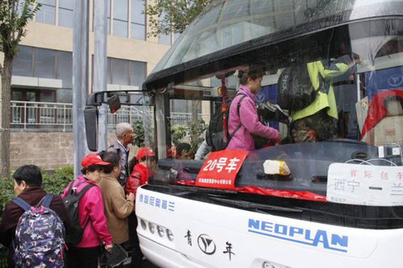 青海湖旅游：解锁夏季旅行新技巧