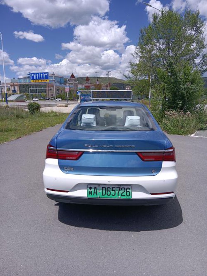 西宁包车